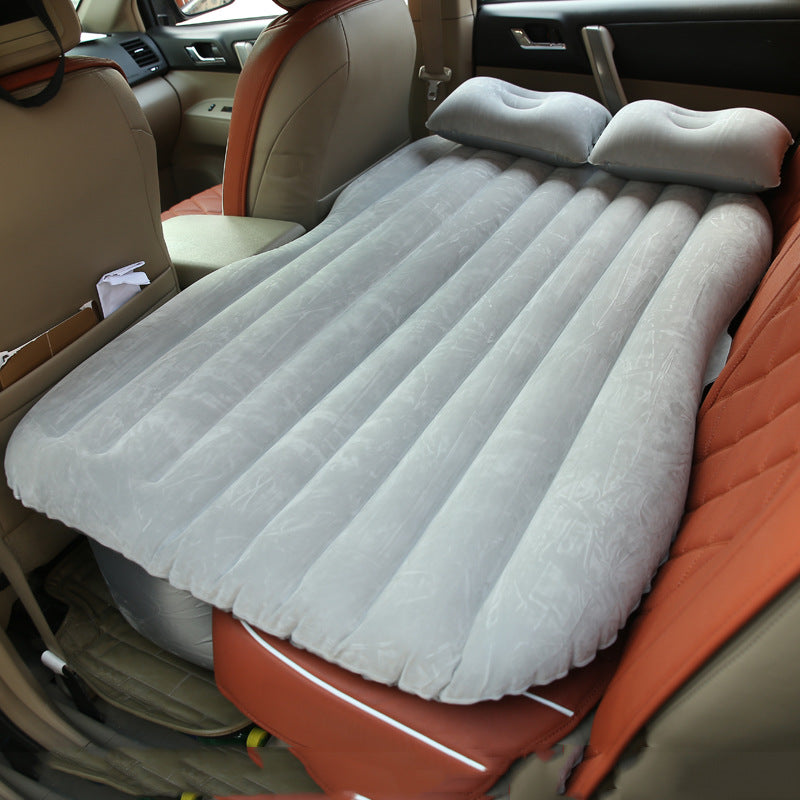 Cama inflable con forma de coche – Acolchada y portátil.