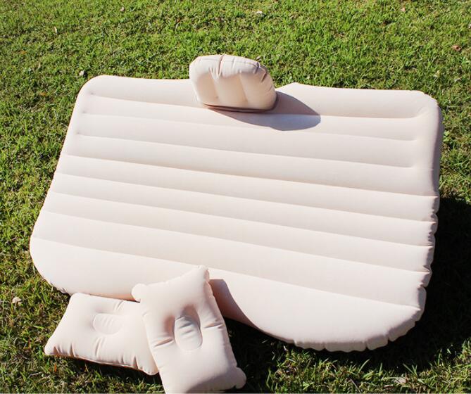 Cama inflable con forma de coche – Acolchada y portátil.